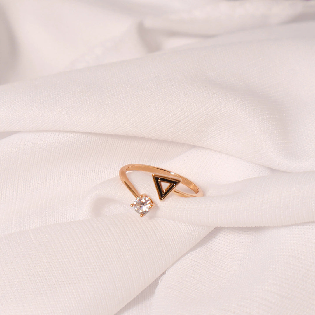 Hallow Tri Diamond Ring - Salty Accessories