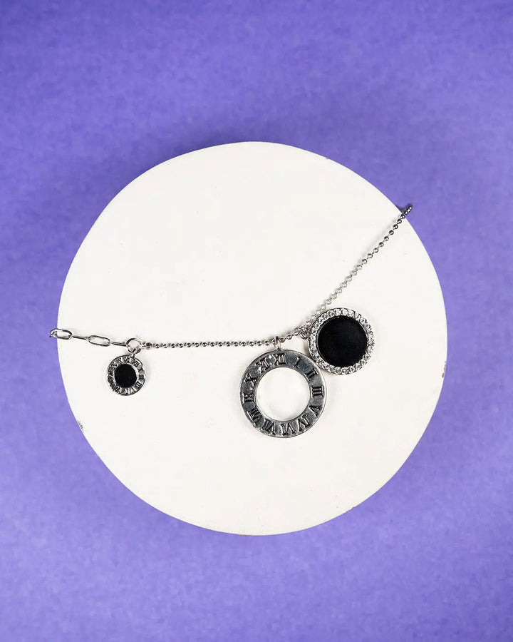 Halo Circles Black Necklace - Salty Accessories