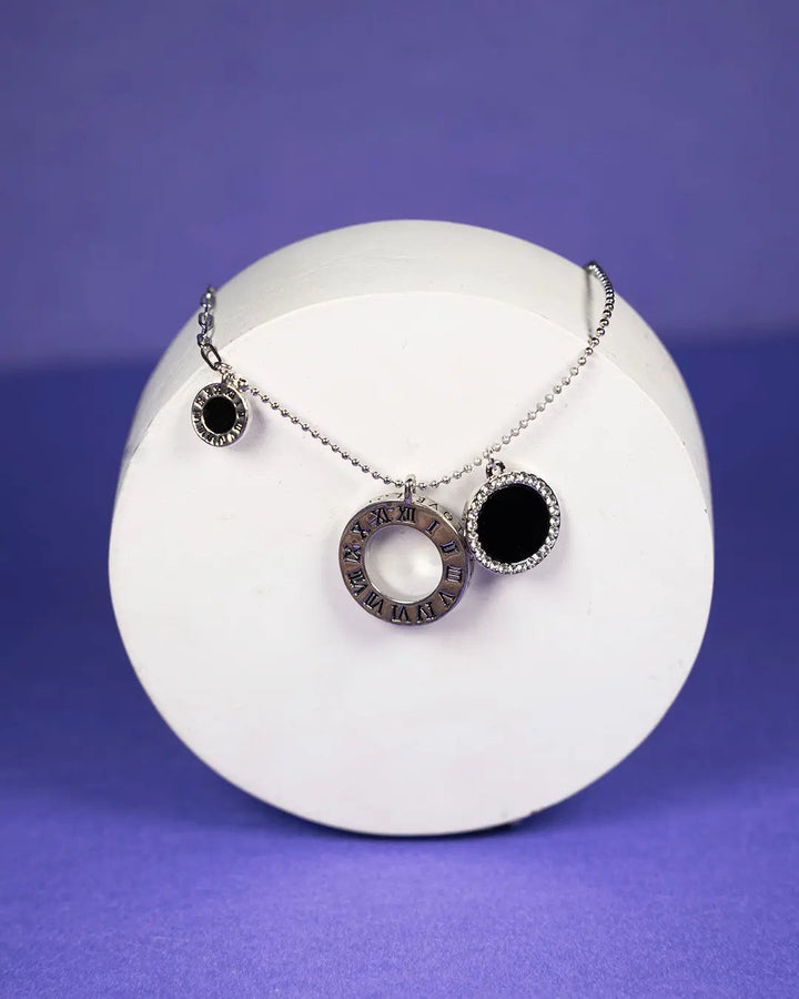 Halo Circles Black Necklace - Salty Accessories