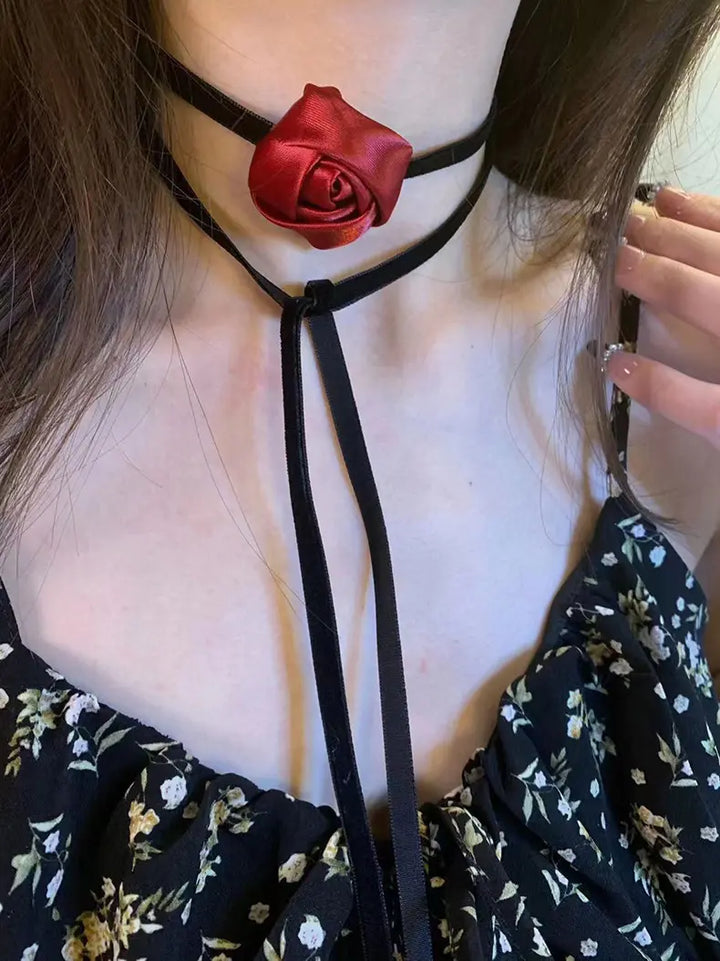 2-in-1 Noir Rose Hair Tie/Choker