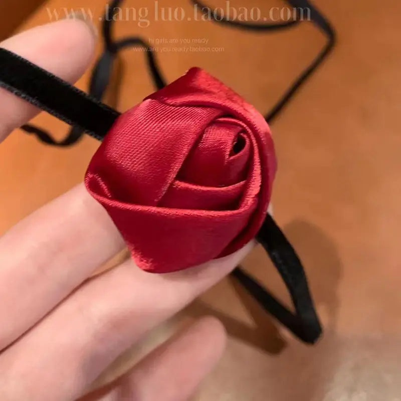 2-in-1 Noir Rose Hair Tie/Choker