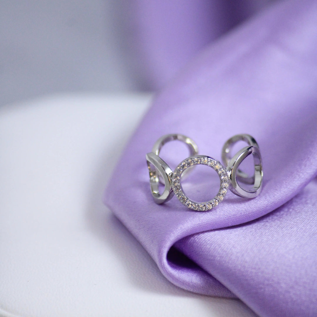 Hollow Circles Silver Band - Salty Accessories