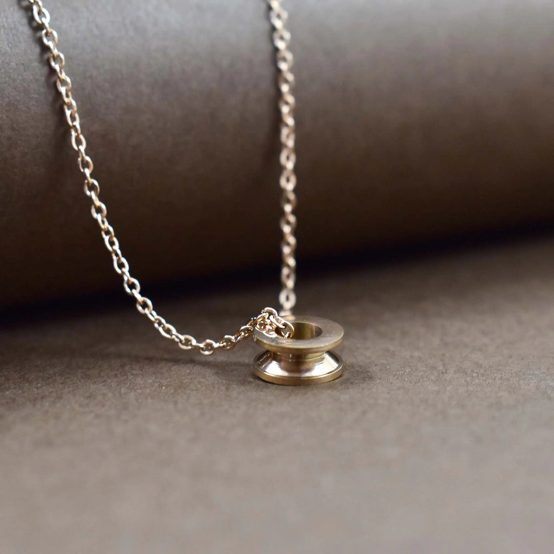 Hourglass double disc gold circle Necklace - Salty Accessories