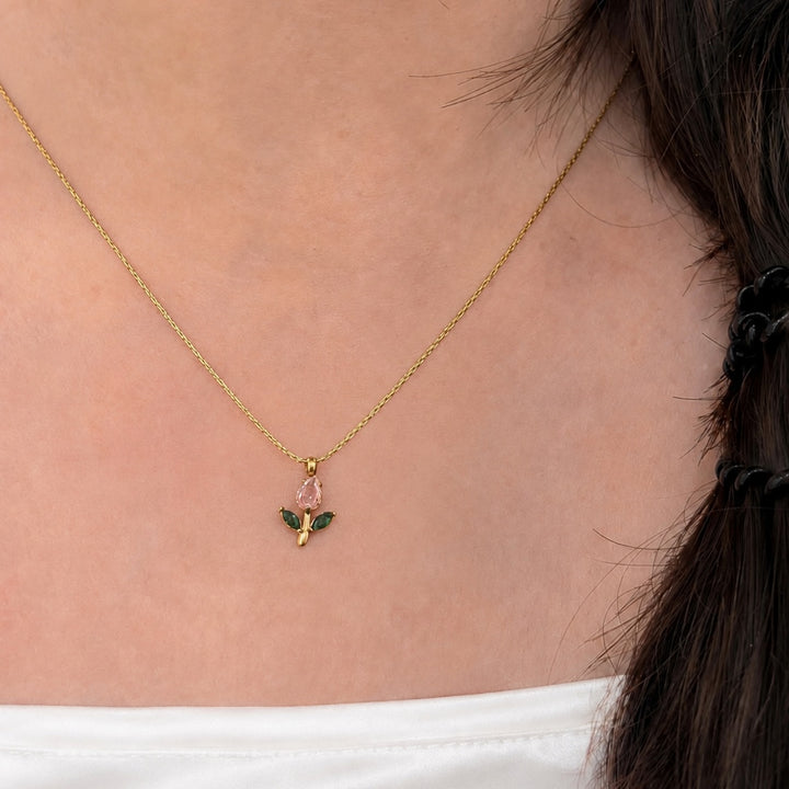 Tulip Rosebud Mini Pendant Necklace - Gold-Pink