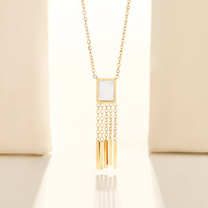 Quirky Chic Golden Necklace - Salty Accessories