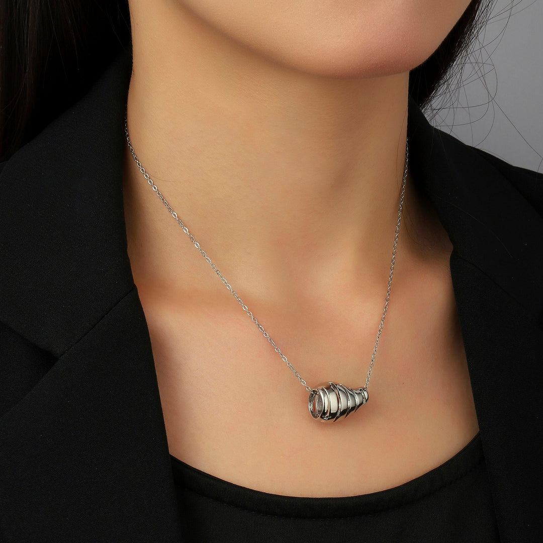 Lustrous Silver Necklace