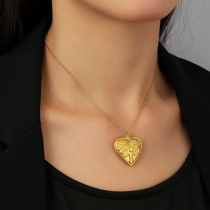 Magnificent Heart Necklace - Salty Accessories