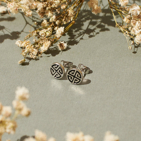 Illuminati Black Studs