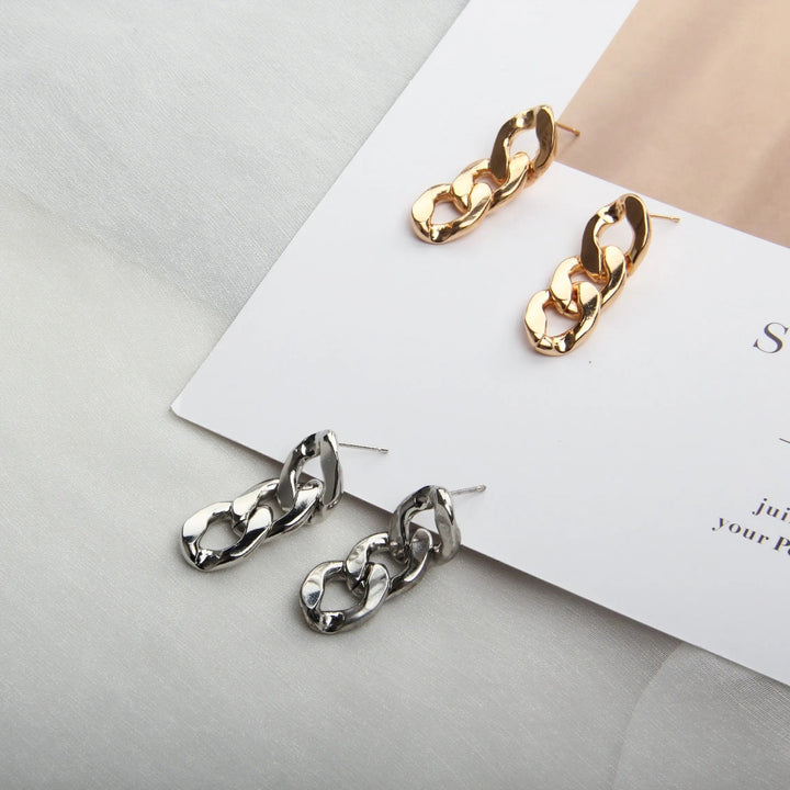 Interlinked Chain Minimalist Drop Earrings - Gold