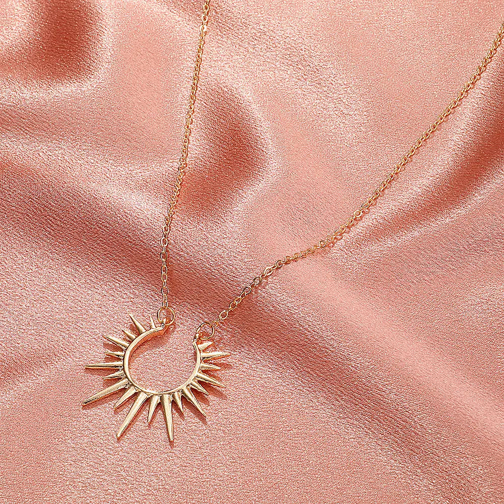Iron Throne Charm Necklace - Salty Accessories