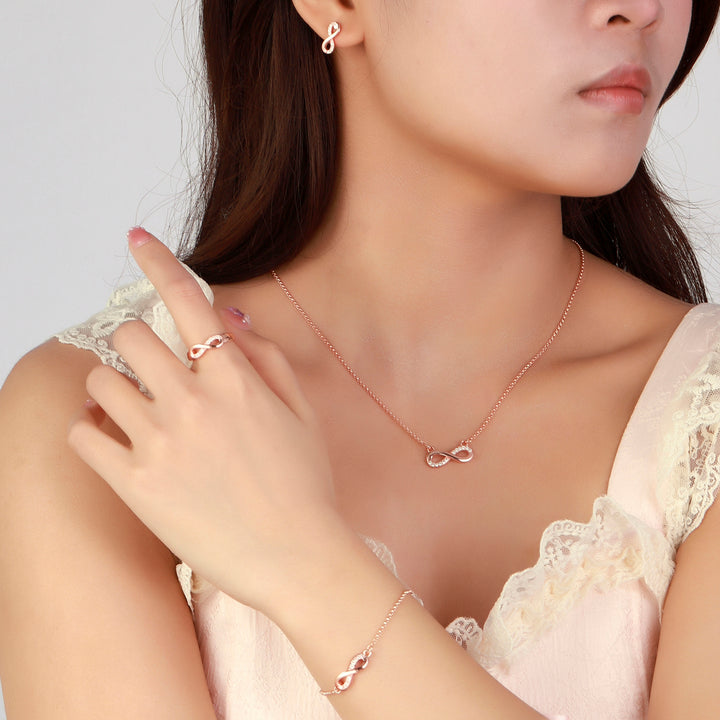 Endless Elegance White Infinity Jewellery Set