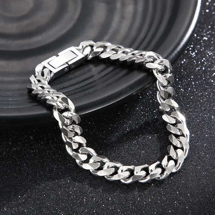 Laid-back Silver Bracelet - Salty Accessories
