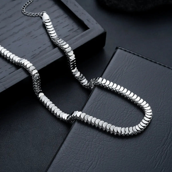 Lamellar Chain Necklace
