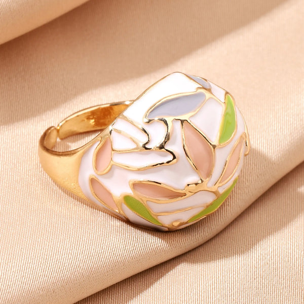 Leafy Enamel Gold Ring