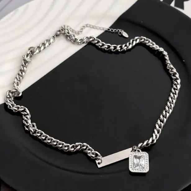 Lennox Pendant Necklace | Salty