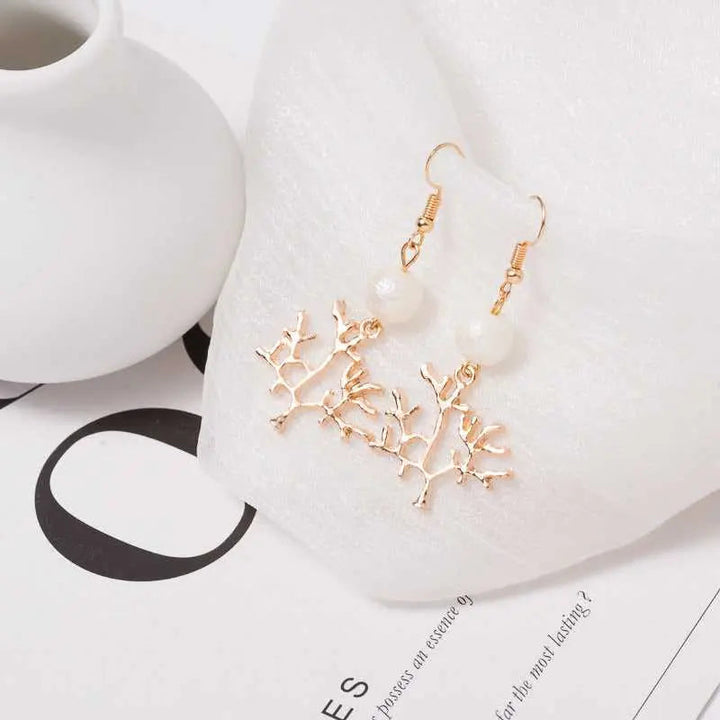 Long Pearl Gold Textured Tree Drop Earrings - Salty Accessories