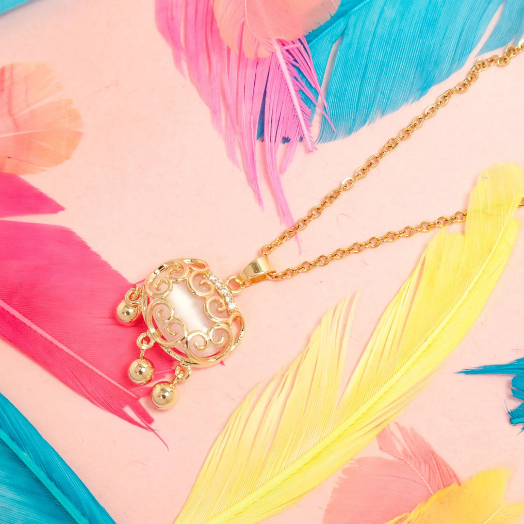 Love Affair Gold Necklace - Salty Accessories