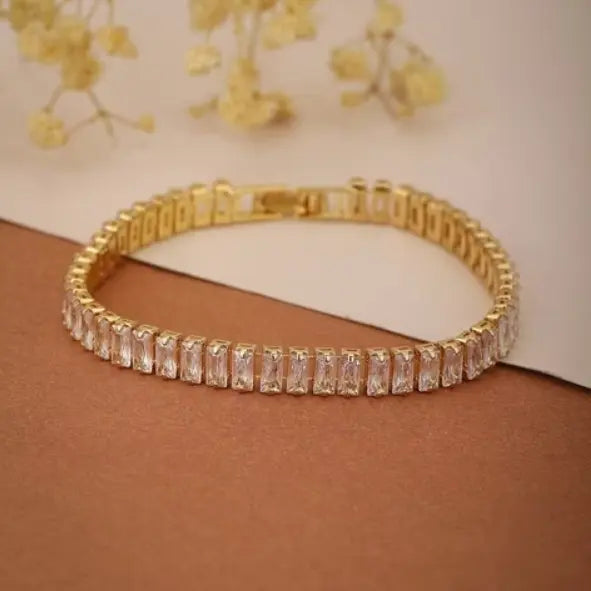 Glimmer Diamond Tennis Bracelet - Gold - Salty Accessories