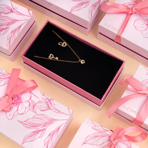 Love in Every Beat Jewellery Set