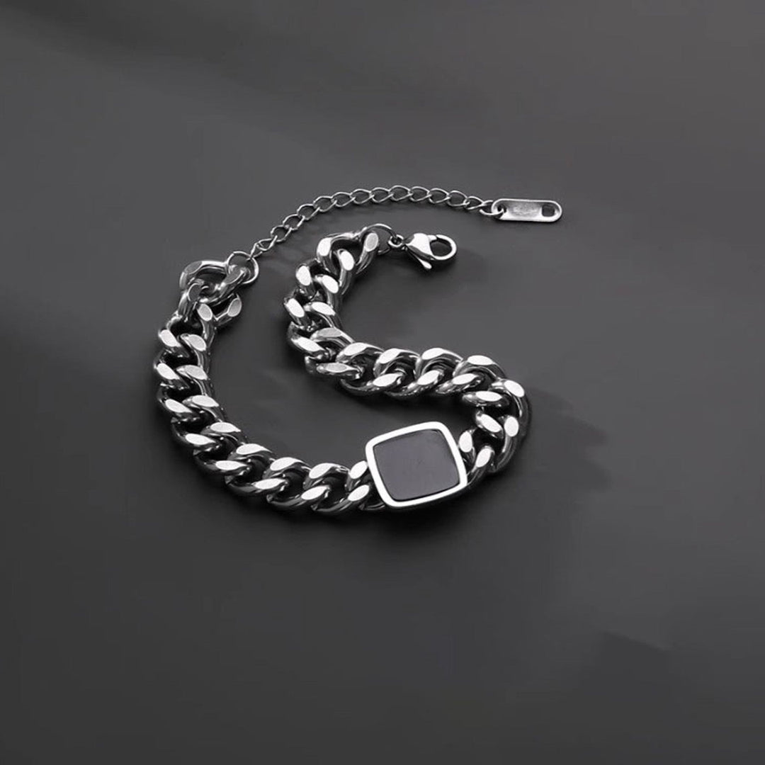 Onyx Signet Bracelet | Salty