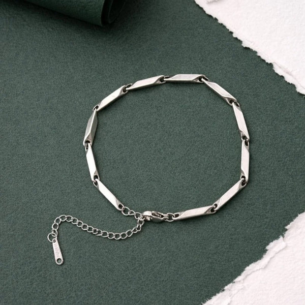 Linea Edge Bracelet