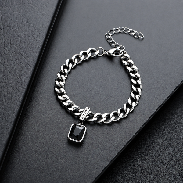 Onyx Crest Chain Bracelet