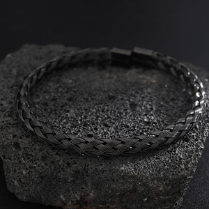 Crosslink Open Cuff Bracelet - Black | Salty
