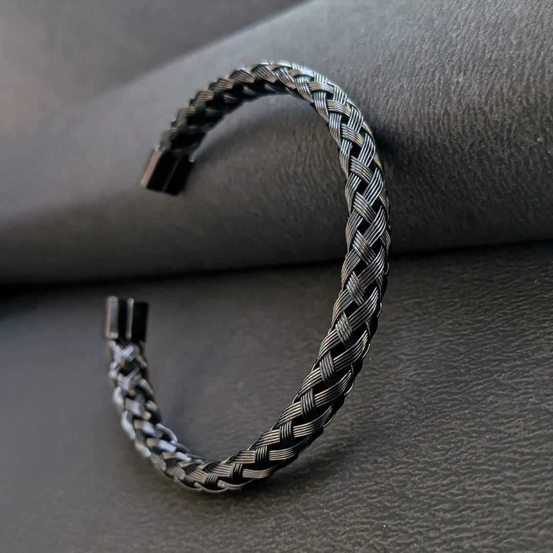 Crosslink Open Cuff Bracelet - Black
