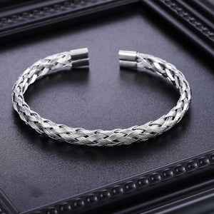 Crosslink Open Cuff Bracelet - Silver | Salty