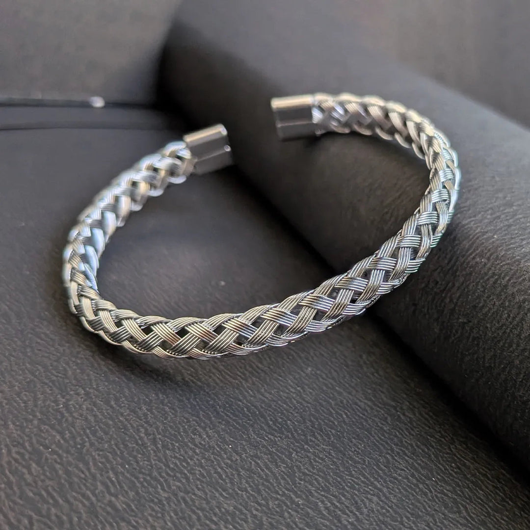 Crosslink Open Cuff Bracelet - Silver