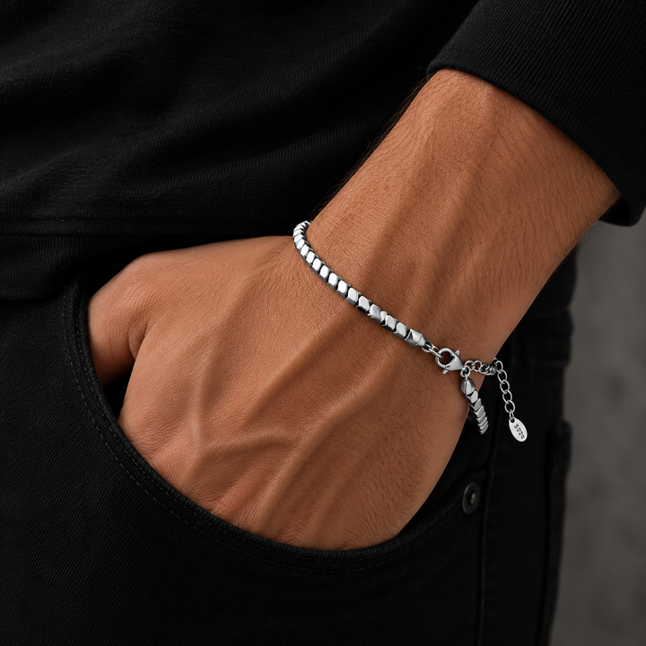 Titan Edge Bead Bracelet - SIlver