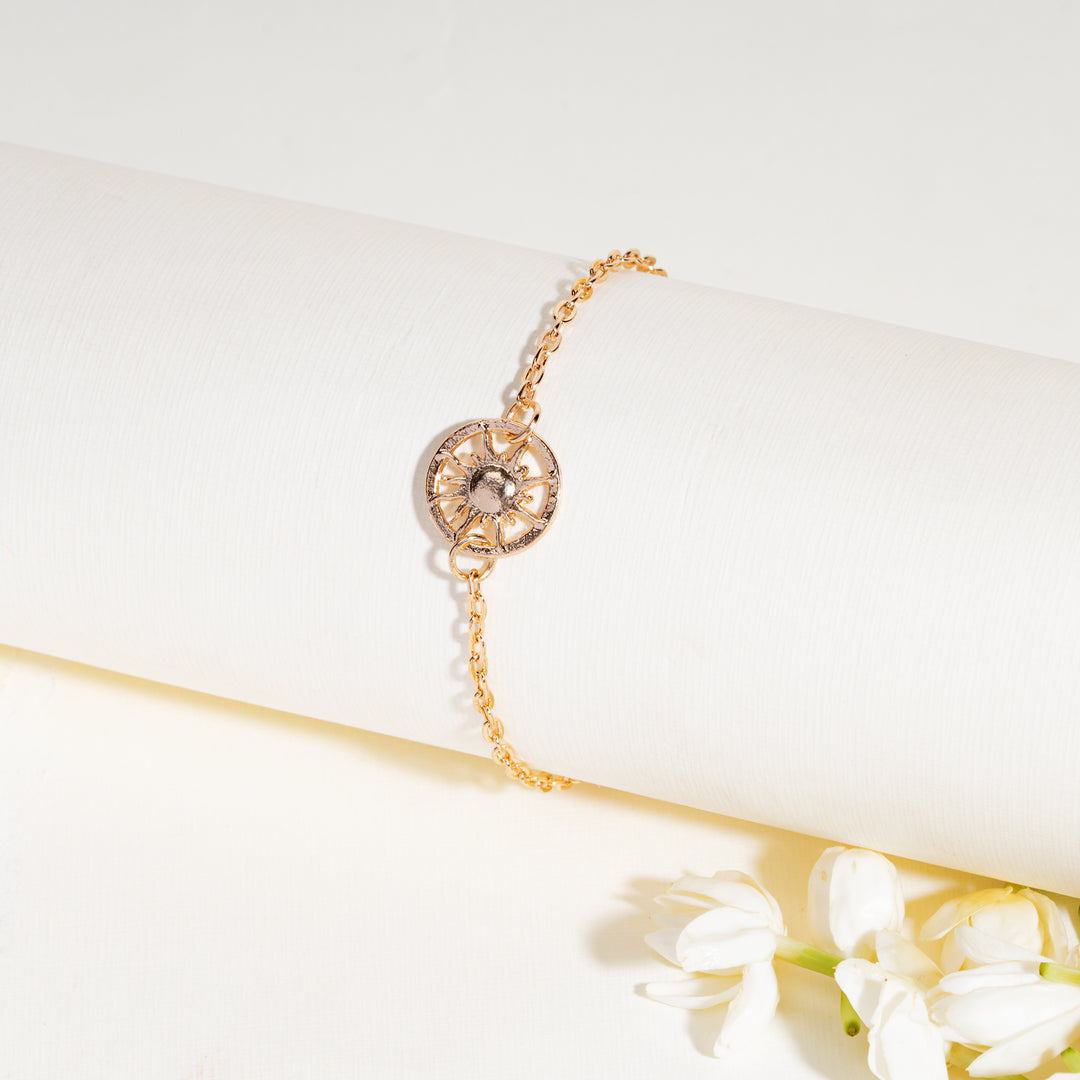 Solar Medallion Link Bracelet