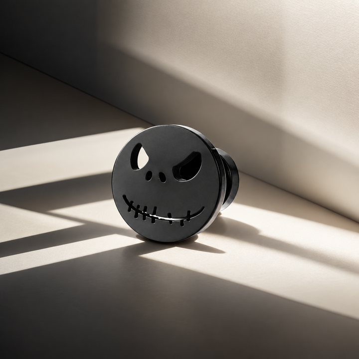 The Pumpkin King Stud Earrings - Black