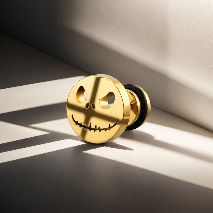 The Pumpkin King Stud Earrings - Gold