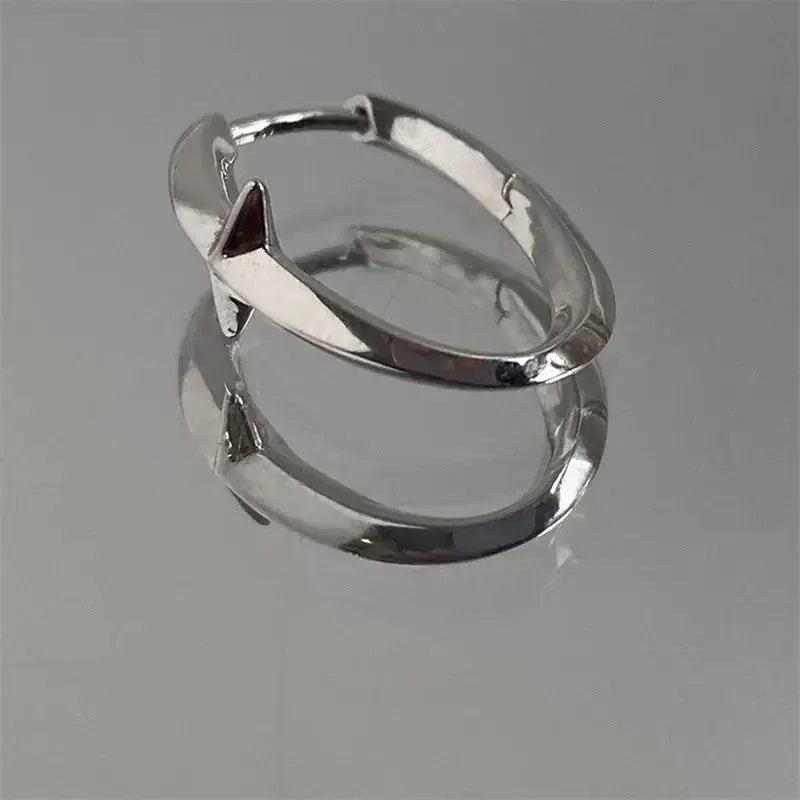 Minimalist Kpop Silver Earrings - Salty Accessories