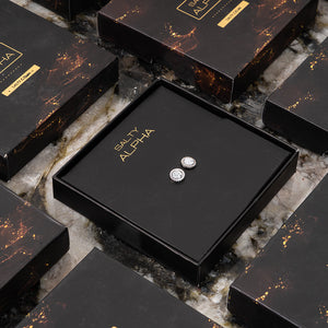 Hawk Solitaire Studs