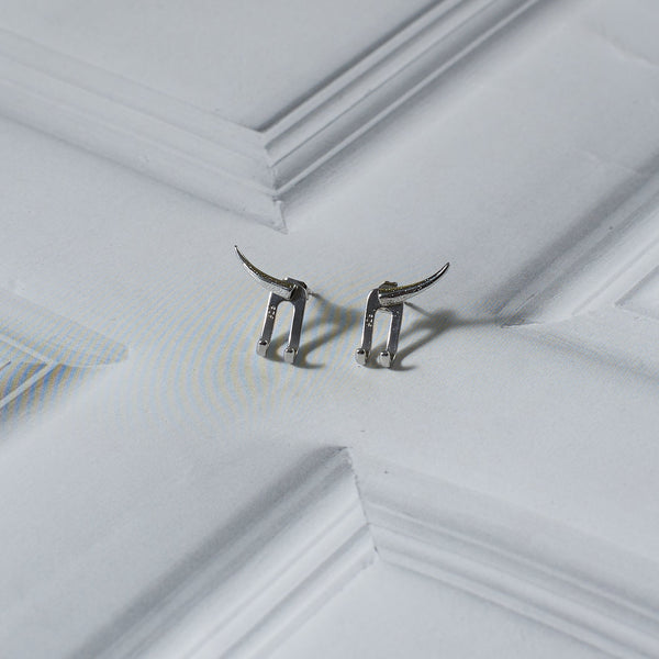 Lannister Silver Studs