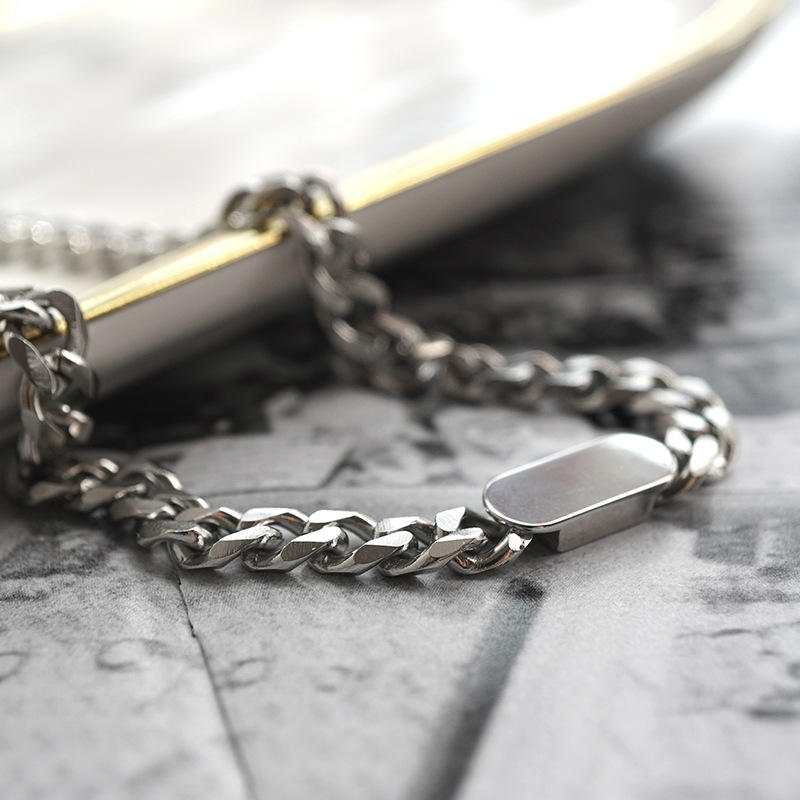 Vintage Voyager Silver Chain