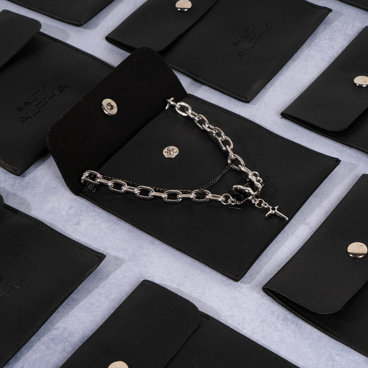 Rugged Black Modern Chain
