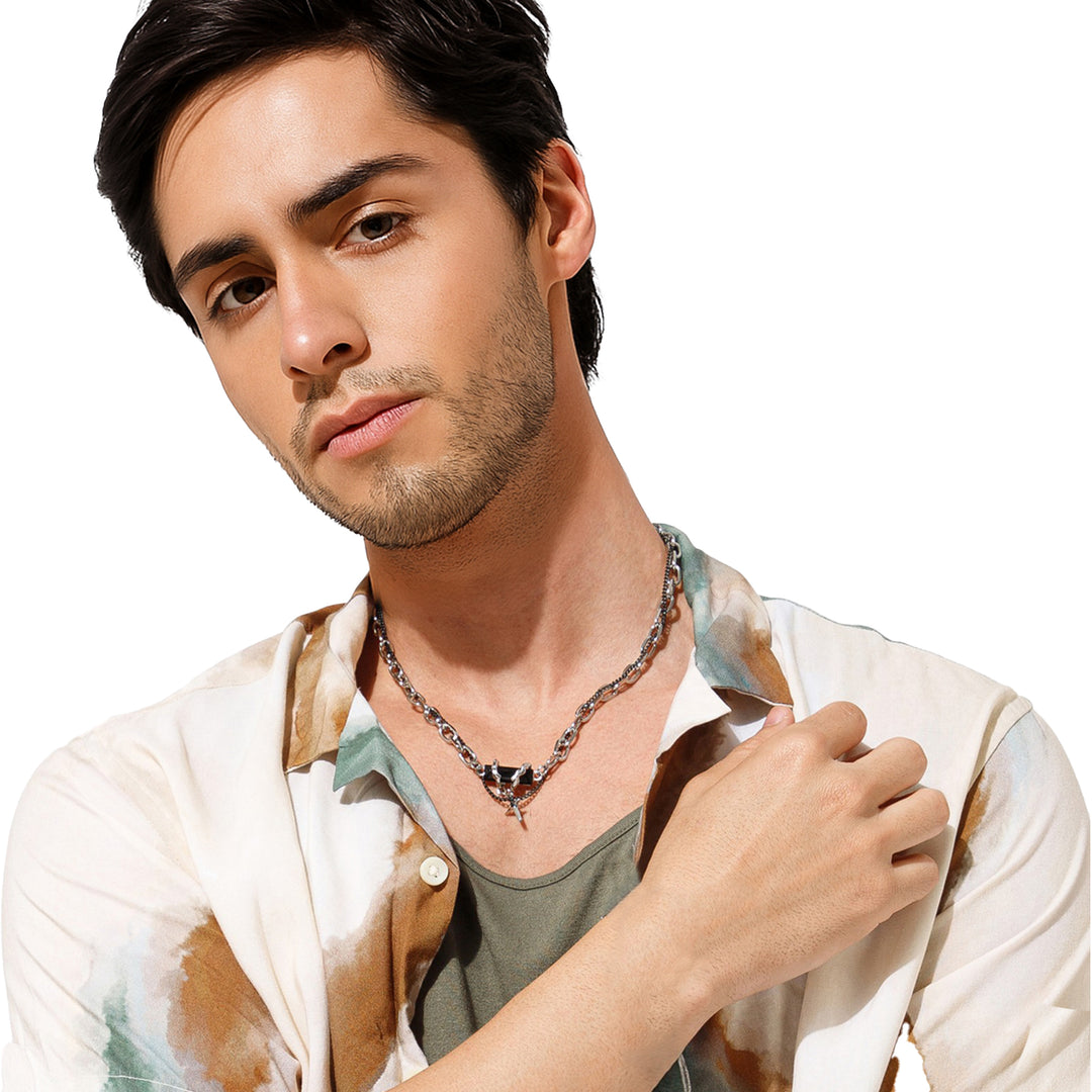 Rugged Black Modern Chain