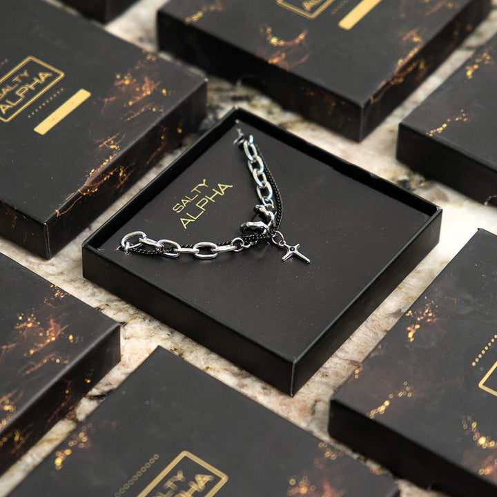 Rugged Black Modern Chain
