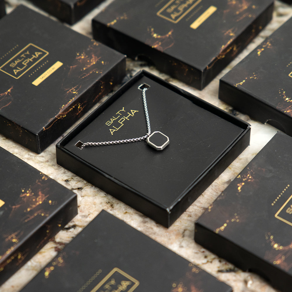 Midnight Charisma Chain