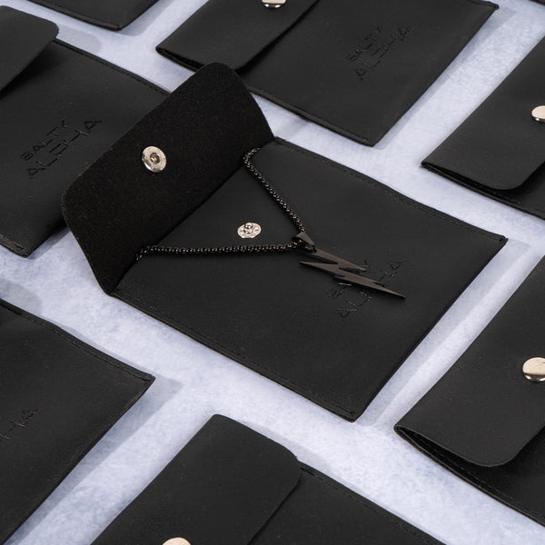 Black Voltage Necklace