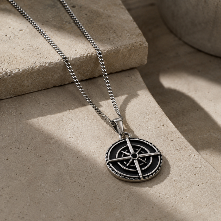 Mountain Hikers Compass Chain
