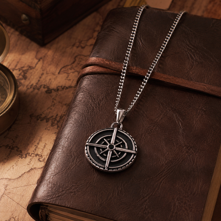 Mountain Hikers Compass Chain
