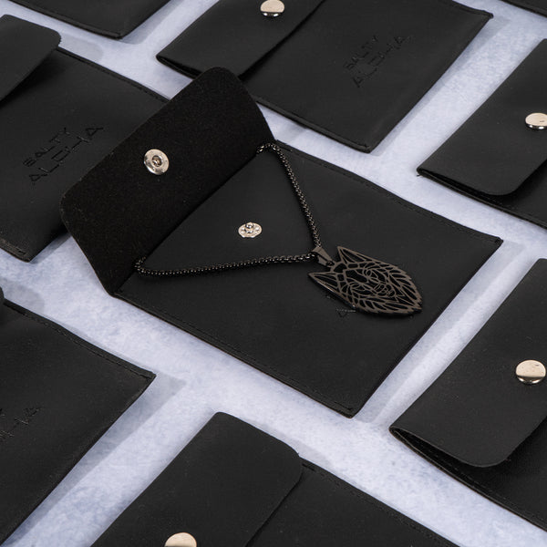 Wild Majesty Black Necklace