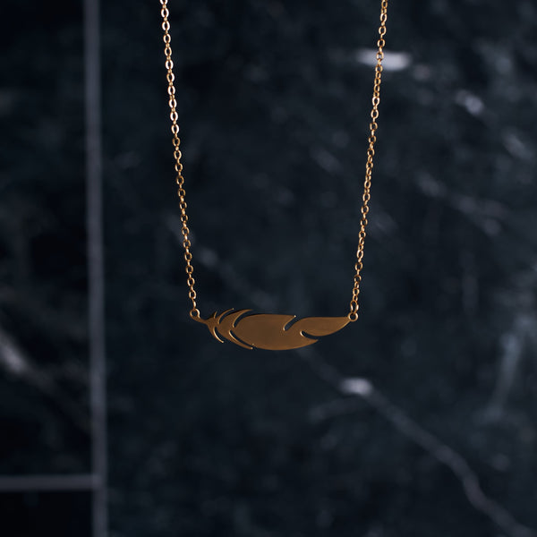 Leafy Dreamscape Golden Chain