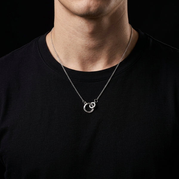 Enduring Circles Silver Chain