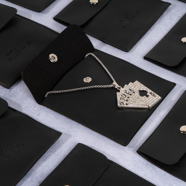 Black Pip Cards Chain