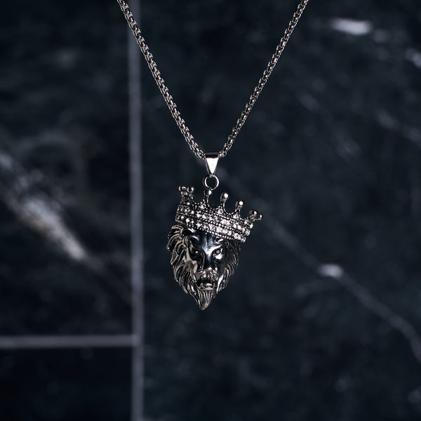 Leo Silver King Pendant